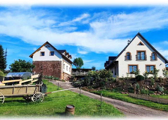 Apartman Na Statku Cerveny Kostelec